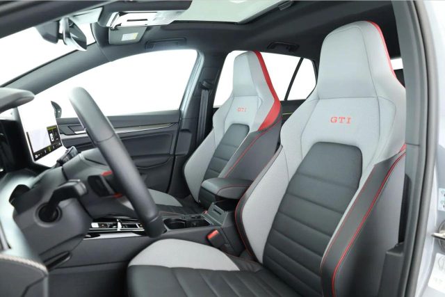 VOLKSWAGEN Golf GTI usata, con Climatizzatore