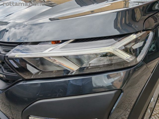 DACIA Sandero usata, con Volante in pelle