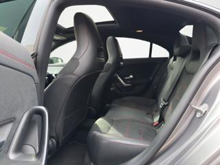 MERCEDES-BENZ CLA 200 usata, con Controllo automatico clima