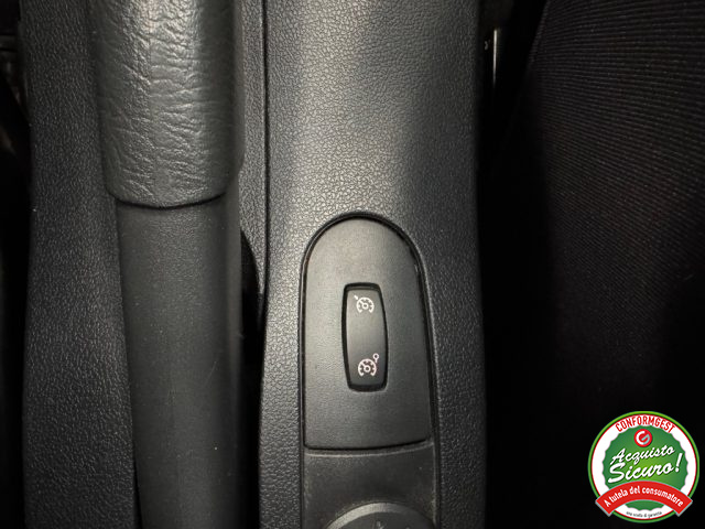 RENAULT Clio usata, con Immobilizzatore elettronico