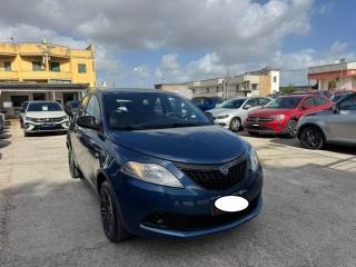 LANCIA Ypsilon usata, con Airbag