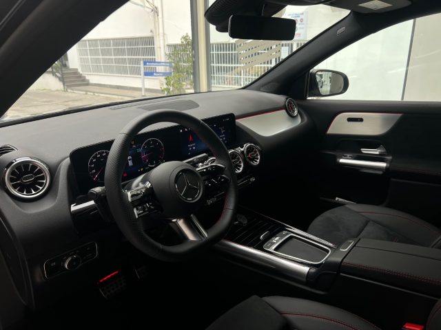 MERCEDES-BENZ GLA 180 usata, con Controllo elettronico della corsia