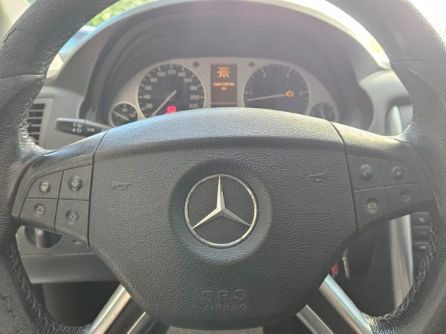 MERCEDES-BENZ B 180 usata, con USB
