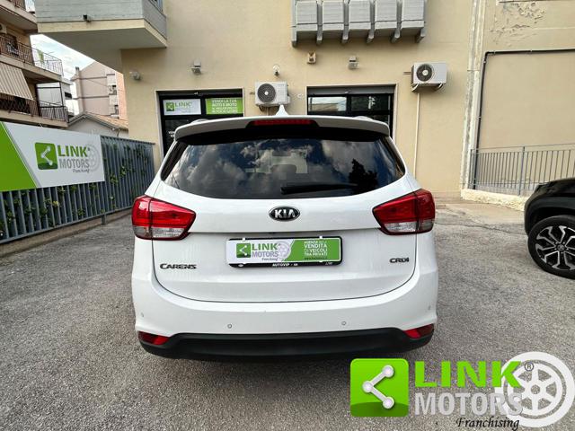KIA Carens usata 8
