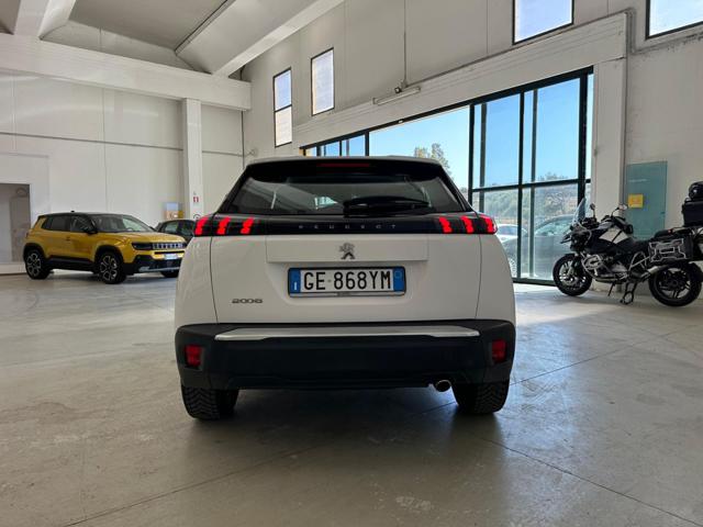PEUGEOT 2008 usata, con Autoradio