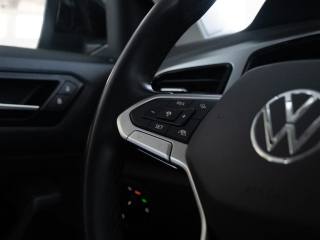 VOLKSWAGEN T-Roc usata, con Hill holder
