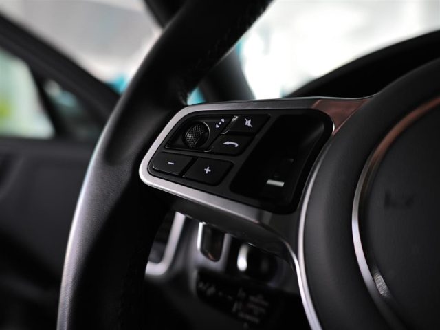 PORSCHE Cayenne usata, con Trazione integrale