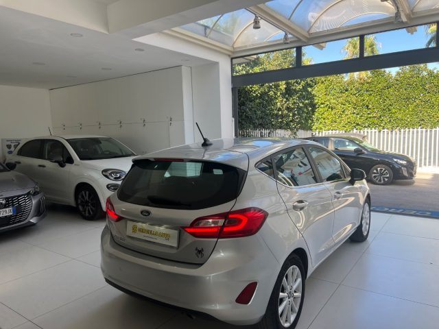 FORD Fiesta usata, con ESP