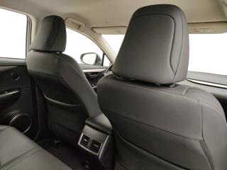 LEXUS NX 300h usata, con Trazione integrale