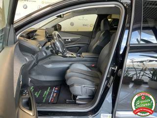 PEUGEOT 3008 usata, con Boardcomputer