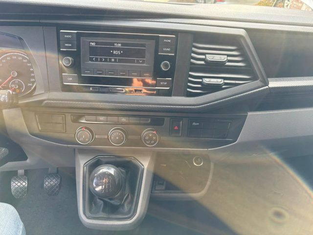 VOLKSWAGEN Transporter usata, con USB