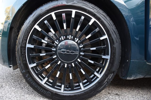 FIAT 500e usata, con Autoradio