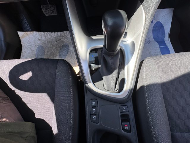 TOYOTA Yaris usata, con Controllo elettronico della corsia
