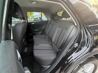 VOLKSWAGEN T-Roc usata, con Sedile posteriore sdoppiato
