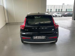 VOLVO XC40 usata, con Autoradio