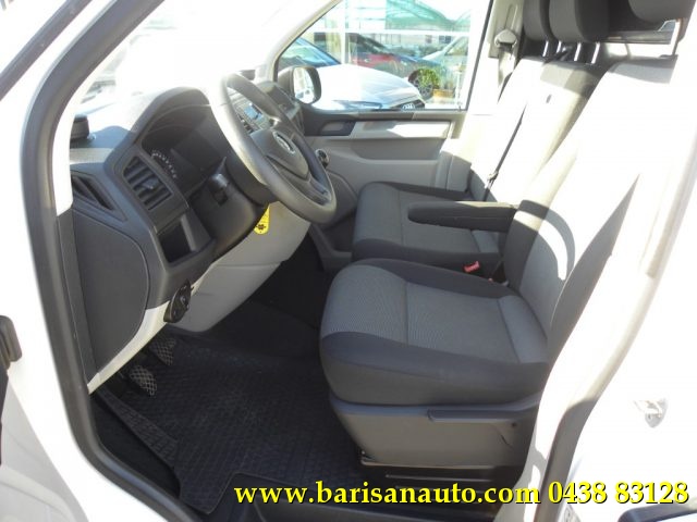 VOLKSWAGEN Transporter usata, con Autoradio