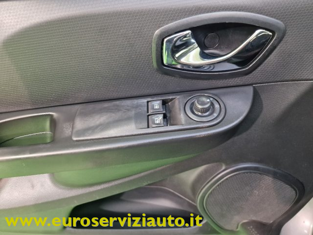 RENAULT Clio usata 29