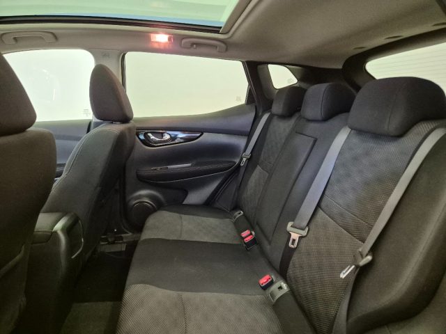 NISSAN Qashqai usata, con Fendinebbia