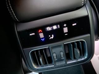 MASERATI Grecale usata, con Sistema di navigazione