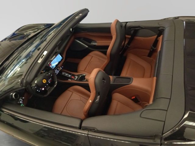 FERRARI Portofino usata, con Bracciolo