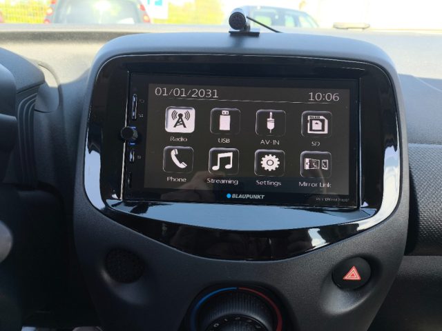 TOYOTA Aygo usata 12