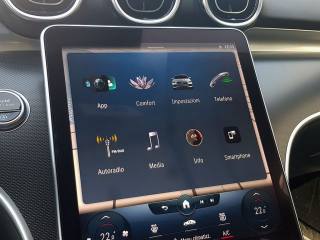 MERCEDES-BENZ C 200 usata, con Leve al volante