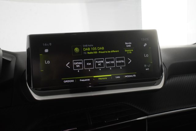 PEUGEOT 2008 usata 17