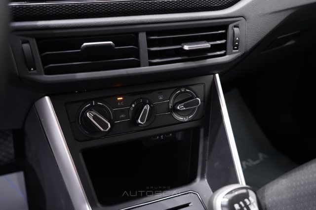 VOLKSWAGEN Taigo usata, con Autoradio digitale