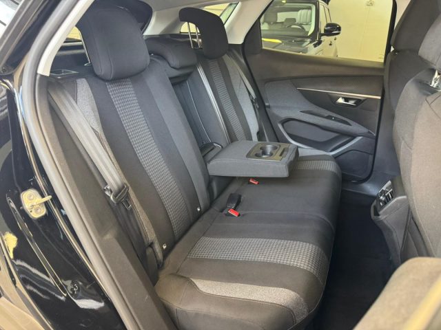 PEUGEOT 3008 usata, con Fendinebbia
