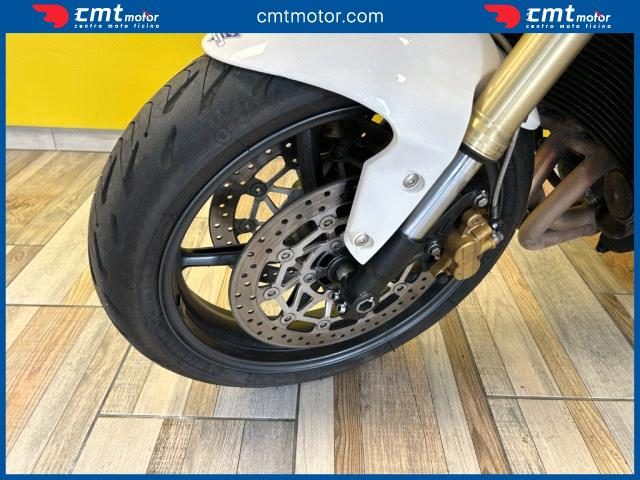 TRIUMPH Street Triple usata 8