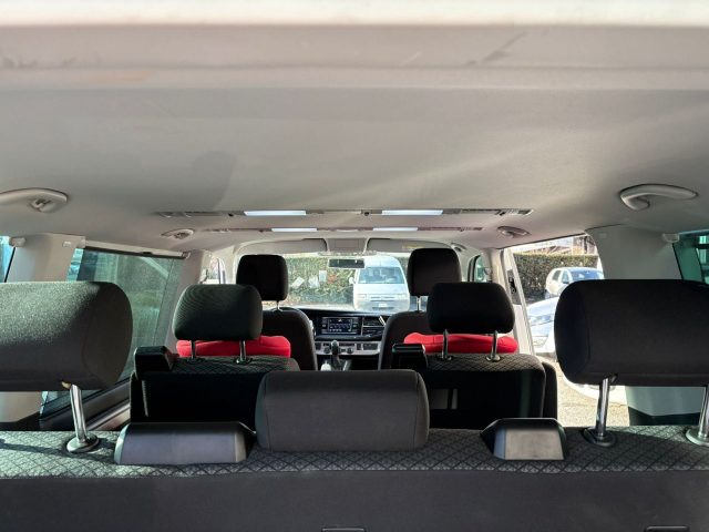 VOLKSWAGEN Multivan usata 12
