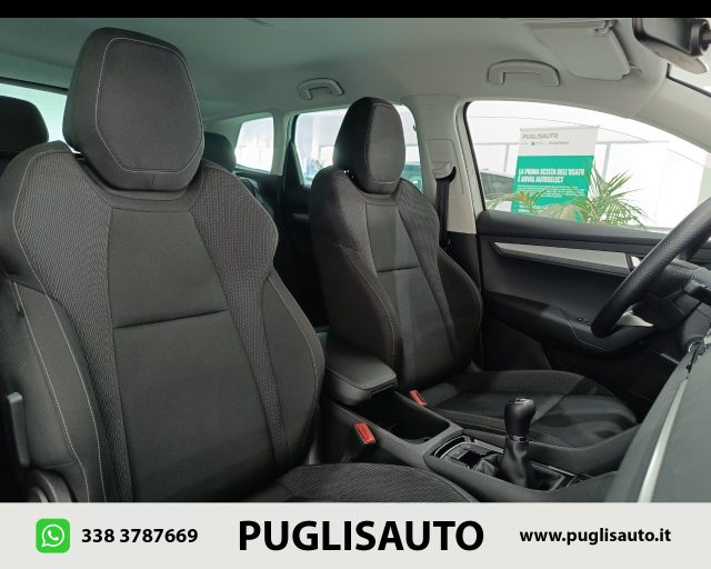 SKODA Karoq usata, con Autoradio digitale