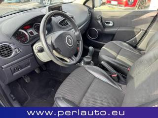 RENAULT Clio usata, con Autoradio