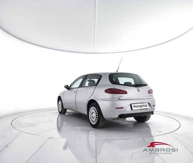 ALFA ROMEO 147 usata 3