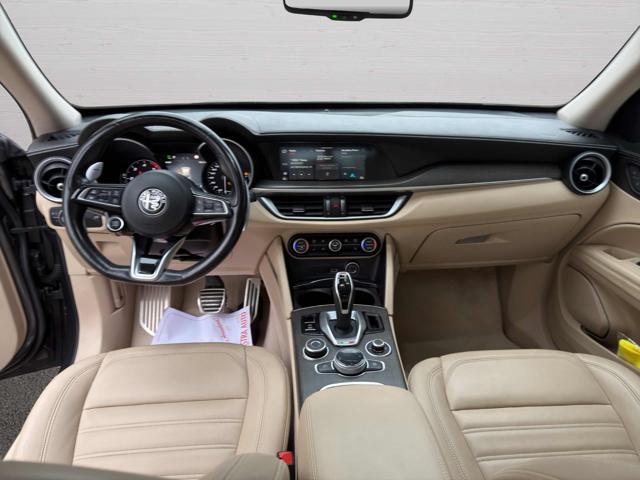 ALFA ROMEO Stelvio usata, con Controllo automatico clima