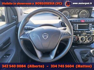 LANCIA Ypsilon usata, con ESP