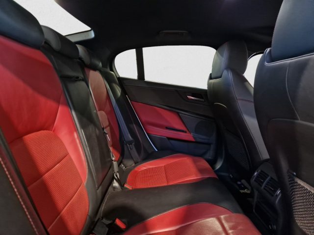 JAGUAR XE usata, con Cronologia tagliandi