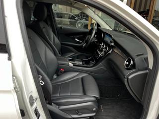 MERCEDES-BENZ 220 usata, con USB