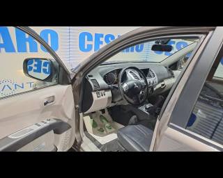 MITSUBISHI L200 usata, con Chiusura centralizzata