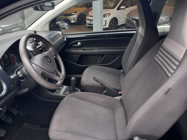 VOLKSWAGEN up! usata, con Fendinebbia