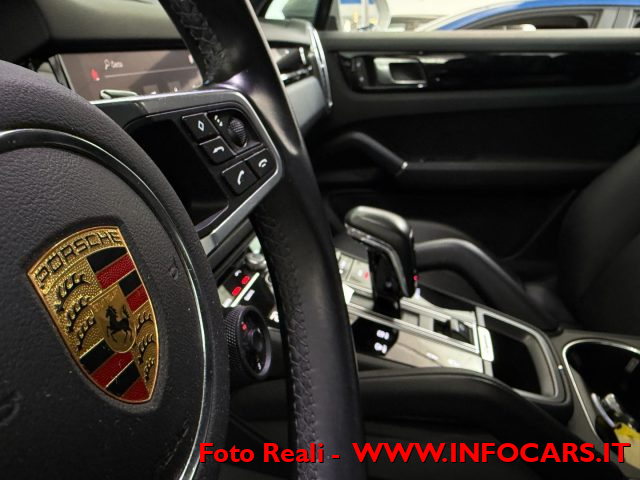 PORSCHE Cayenne usata, con Cruise Control