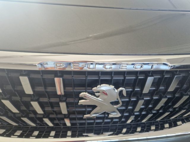 PEUGEOT 3008 usata, con Android Auto