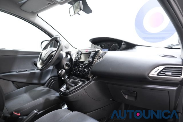LANCIA Ypsilon usata 48
