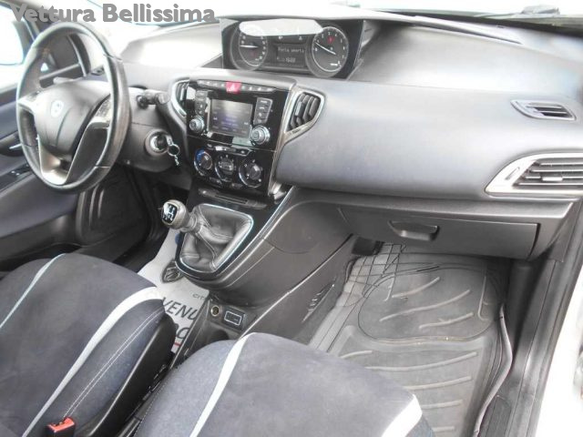 LANCIA Ypsilon usata, con Sensori di parcheggio posteriori