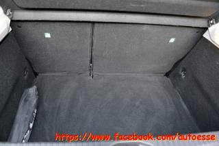 RENAULT Clio usata, con Autoradio digitale