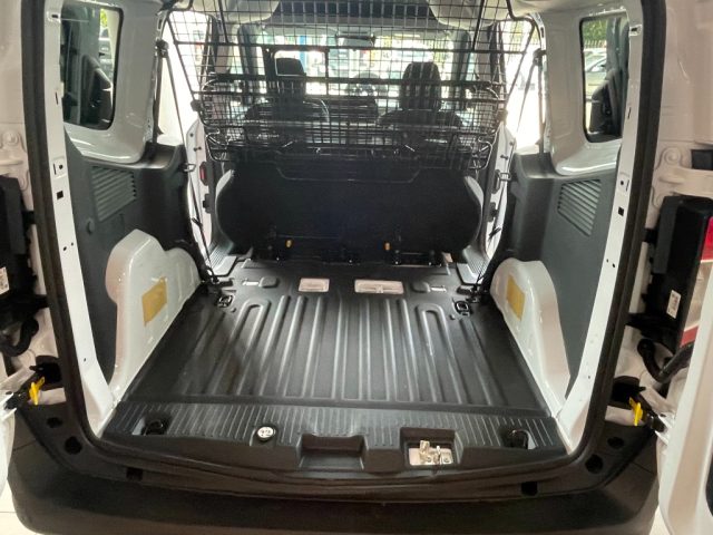 FORD Transit Courier usata, con Fendinebbia