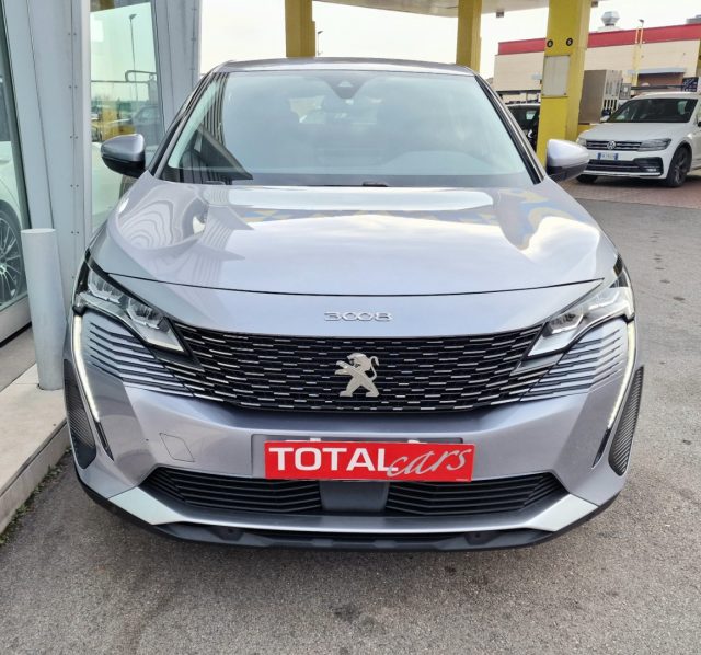 PEUGEOT 3008 usata, con Airbag