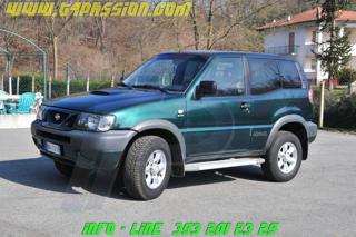 NISSAN Terrano II usata, con Gancio traino