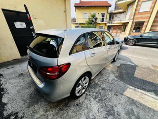 MERCEDES-BENZ B 200 usata, con Autoradio