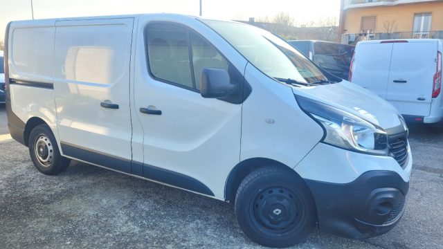 RENAULT Trafic usata, con ABS